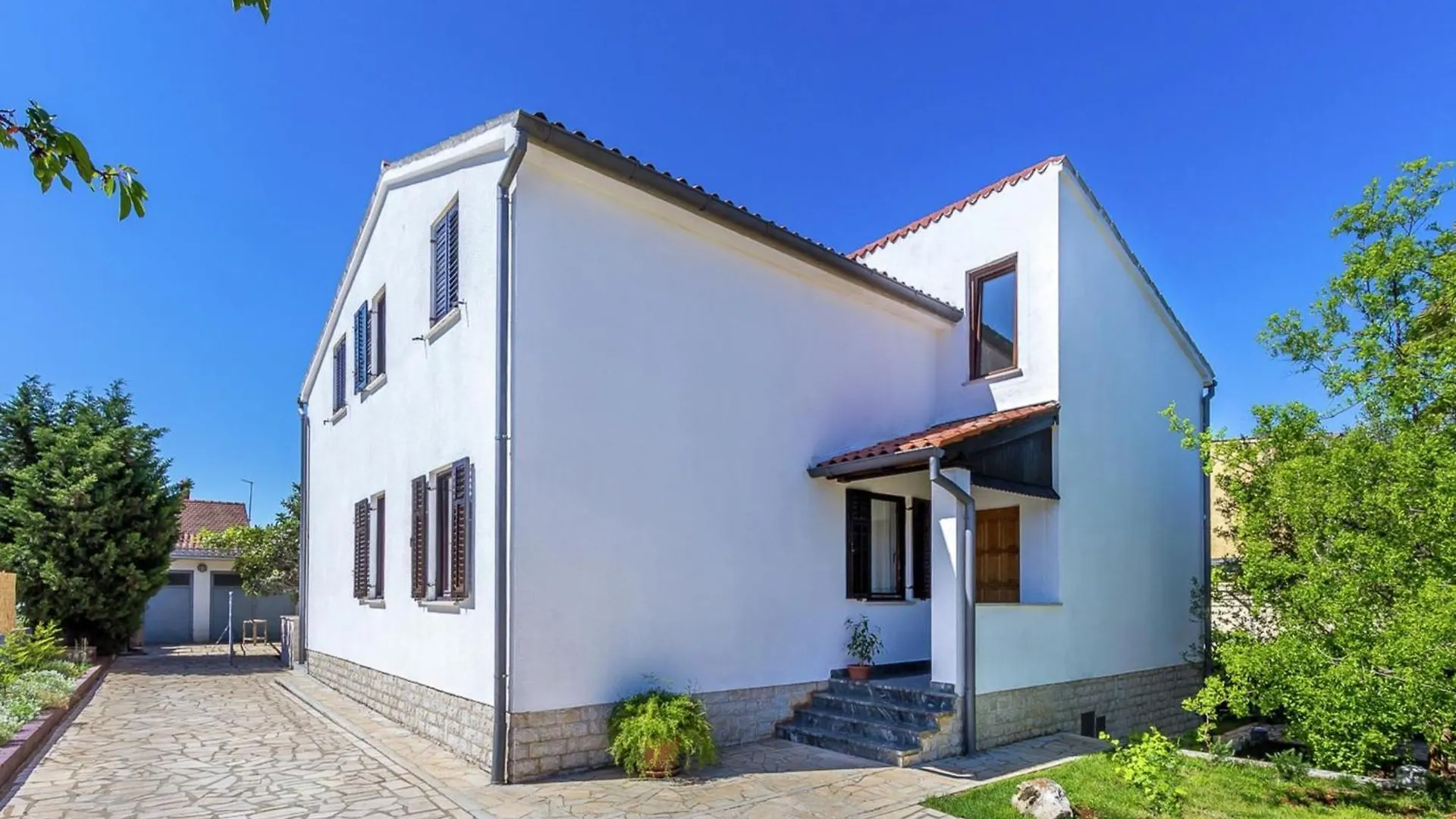 Modern Apartment In Katari With Terrace Pula